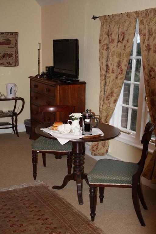 Lee Manor Hotel รอมซีย์ ภายนอก รูปภาพ